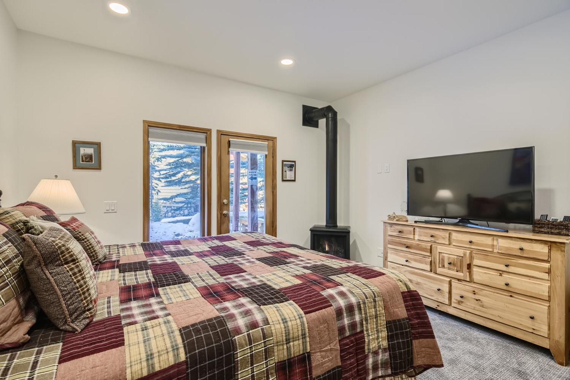 White Wolf #890 - Great Home With Private Outdoor Hot Tub - Shuttle To Slopes Breckenridge Exterior photo